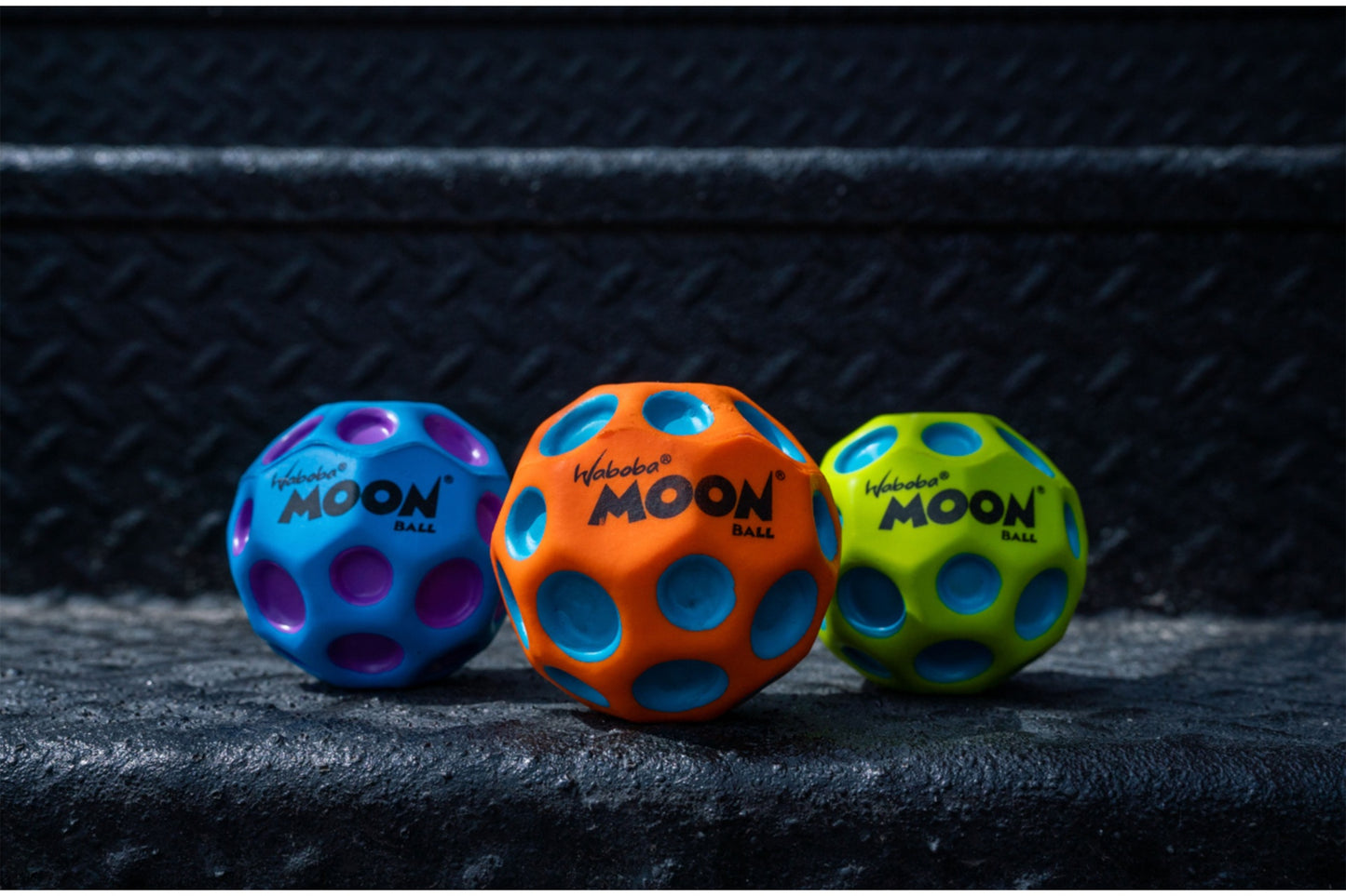 Waboba Martian Moon Ball - Ball Size 63mm