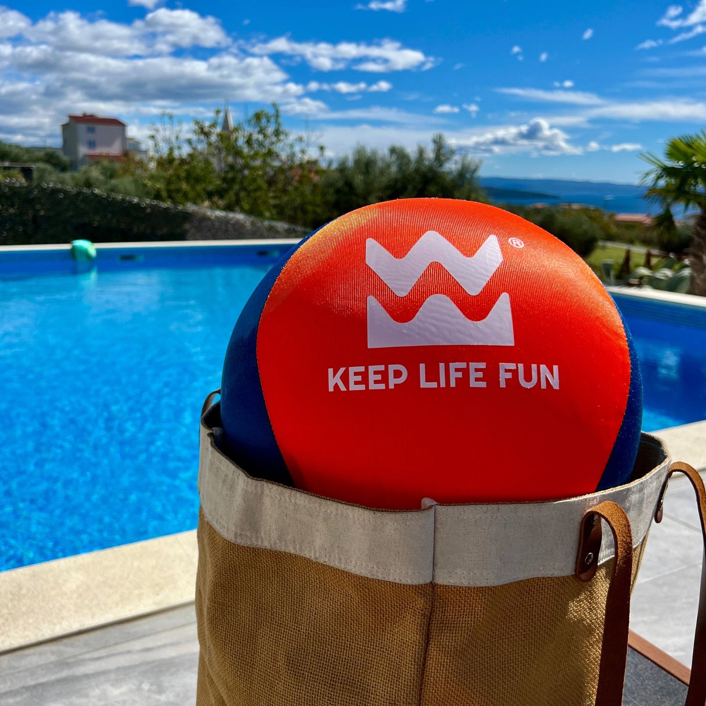 Waboba XL Beach Ball - 14" Diameter