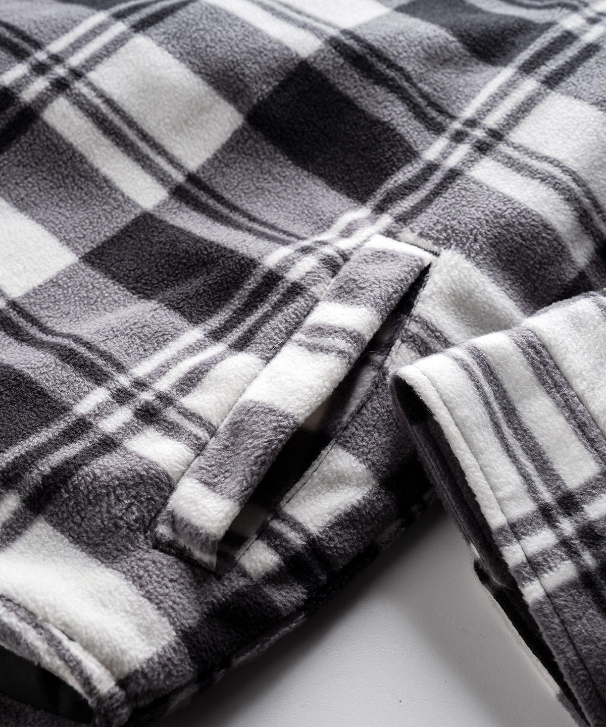 Scruffs SH053 Worker padded checked shirt - Black/White